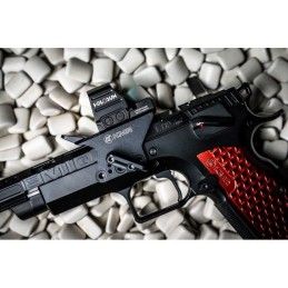 KMR L-02 EMIQ cal. 9x19 (C-More Frame Mount)